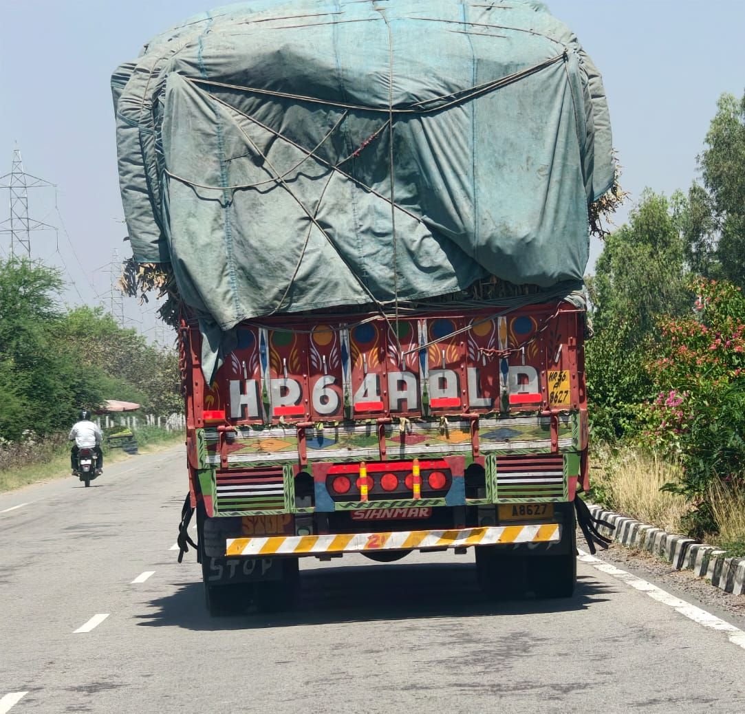 नशा तस्करों पर शिकंजा: ट्रक में 10 किलो चूरा पोस्त के साथ आरोपी गिरफ्तार, एंटी नारकोटिक सेल की बड़ी कार्रवाई